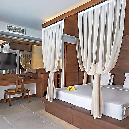 Orka Sunlife & Otel 3*